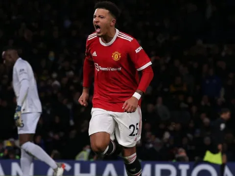 Jadon Sancho và những lần đầu tiên cùng Man Utd