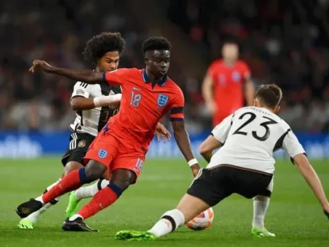 Jamie O’Hara chọn sao Man United trước Saka