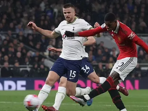 Jermaine Jenas trách móc Eric Dier sợ Rashford