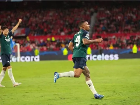 Tấm bùa hộ mệnh của Arsenal tại Champions League