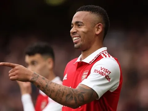 2 nhân vật giúp Jesus dẹp bỏ nghi ngại về việc đến Arsenal