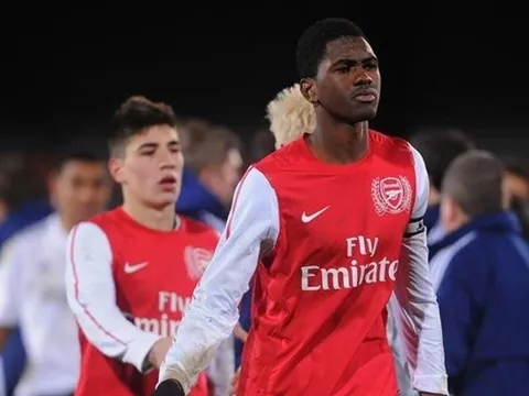 CAHN đăng ký ngoại binh trưởng thành từ lò Arsenal