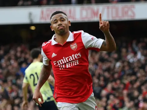 Át chủ bài của Mikel Arteta đã trở lại