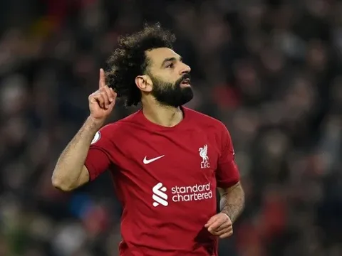 Lập cú đúp trước M.U, Salah đi vào lịch sử Liverpool