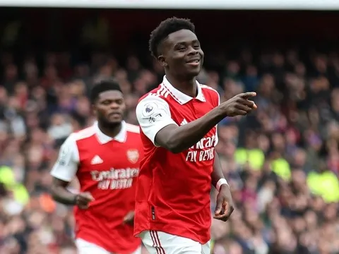 Thất bại là liều doping của Arsenal