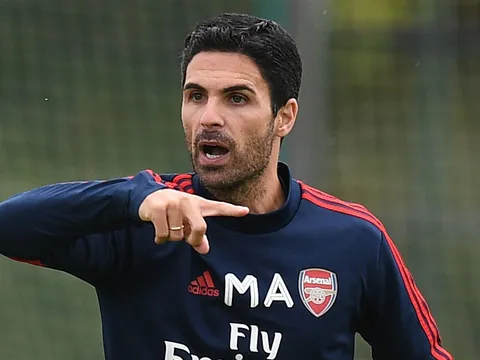 Mikel Arteta tìm kiếm sự an toàn trong thất bại trước Man City
