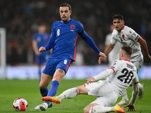 FA ra thông báo, Liverpool hứng chịu đòn giáng tiếp theo