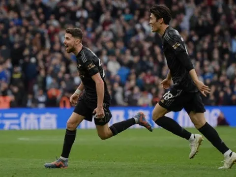 Jorginho ghi bàn phút cuối, Arsenal giật lấy 3 điểm cảm xúc