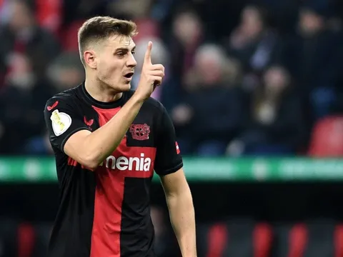 Leverkusen muốn có luôn cầu thủ của Bayern