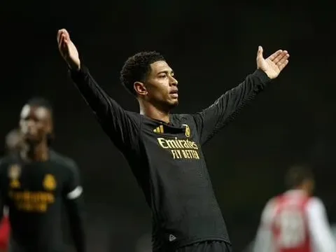 Jude Bellingham cân bằng kỷ lục 26 năm tại Real Madrid