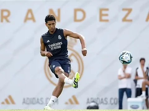 Bellingham chỉ ra ngôi sao bậc thầy tại Real Madrid