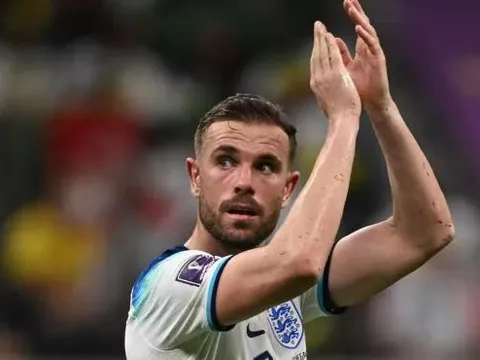 Jude Bellingham: "Tôi nghe thấy những điều rác rưởi về Jordan Henderson"