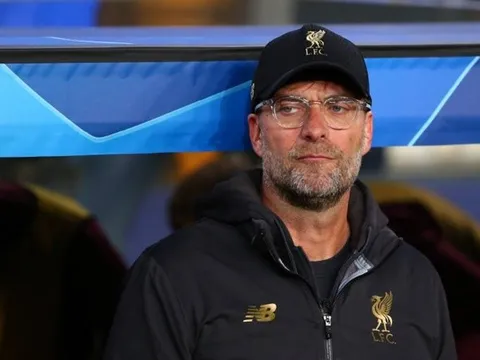 XONG! Klopp xác nhận tin buồn, 'đại họa' ập tới với Liverpool