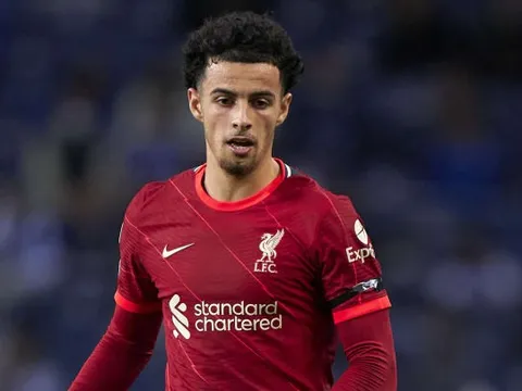 Jurgen Klopp: “Curtis Jones đã chơi 1 trận đấu đỉnh cao”