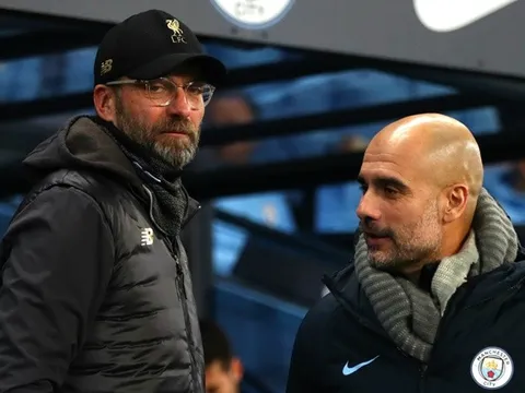 David James nêu tên đội bóng Liverpool và Man City phải đánh bại để có thể vô địch