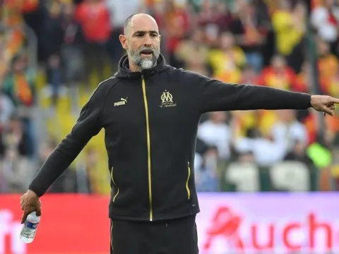 Juventus có phương án thay Allegri