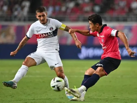 Kagawa phơi bày sự thật về PSG