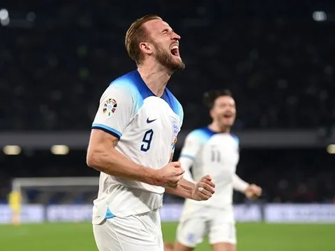 Kane nổ súng, Tam Sư 'phục thù' thành công trước Italia