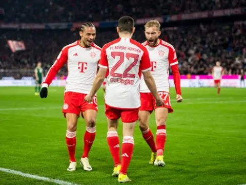 Kane vô duyên, cái tên bất ngờ cứu rỗi Bayern