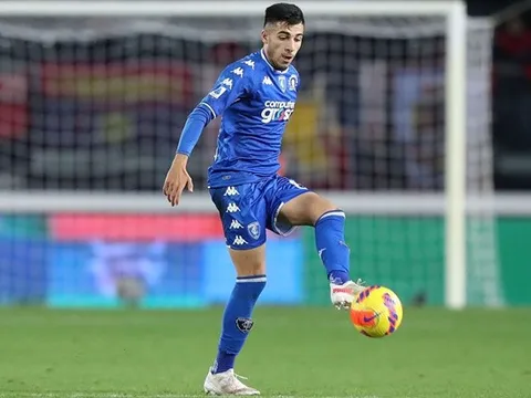 ‘Kèo trái’ ma thuật khuấy đảo Serie A