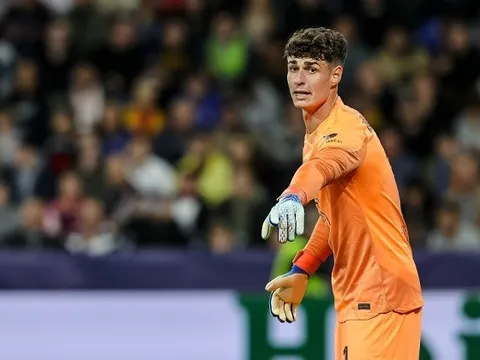 "Cậu ấy không phải là giải pháp lâu dài cho Chelsea"