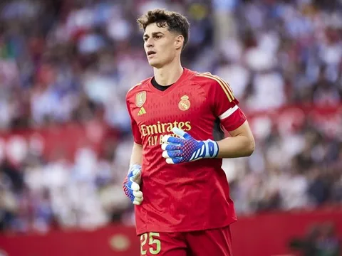 Kepa Arrizabalaga đối mặt với tương lai bất định