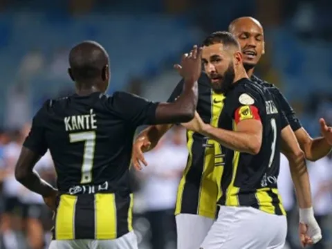 Kessie sắm vai cứu tinh, Benzema tiếp tục tỏa sáng