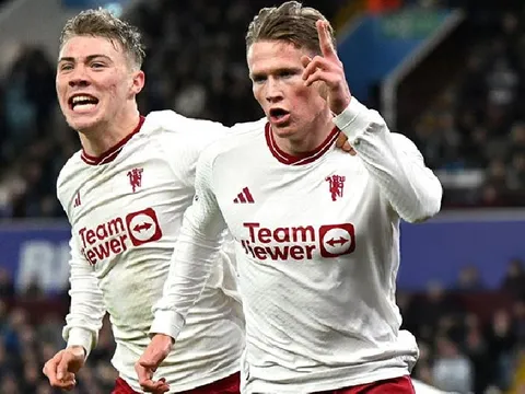 Paul Merson gợi ý cho Ten Hag ngôi sao đá chính trước Luton