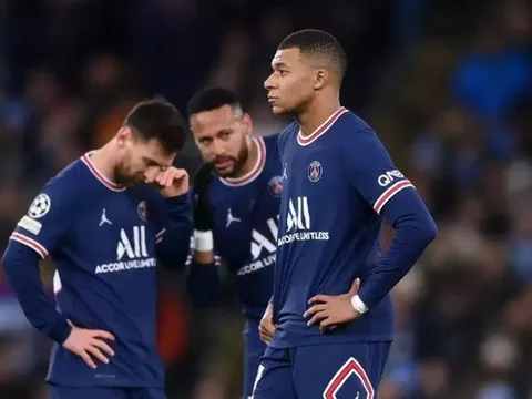 Khi Neymar trở lại là tâm điểm