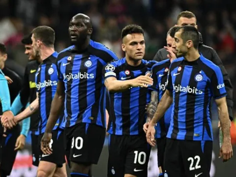 Khó đỡ Lautaro Martinez