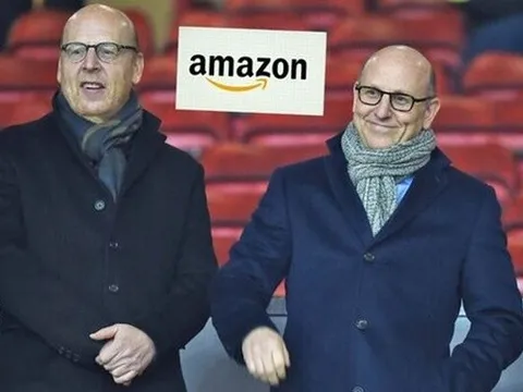 Khối tài sản kếch xù cho Amazon trút 'mưa tiền' vào Man Utd
