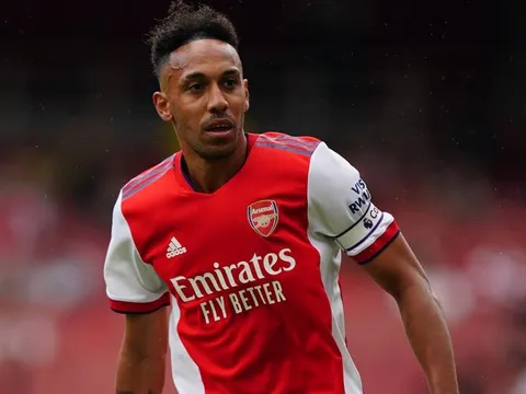 "Không hiểu làm sao mà Aubameyang lại bỏ lỡ"