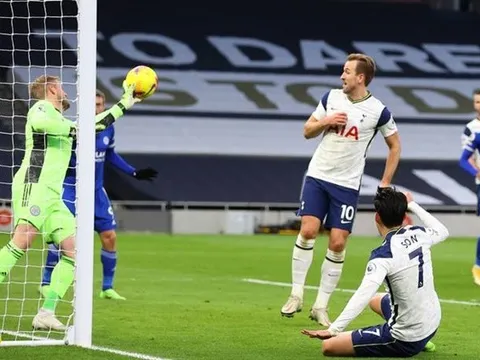 Không phải Vardy, Mourinho chỉ ra sao Leicester chói sáng