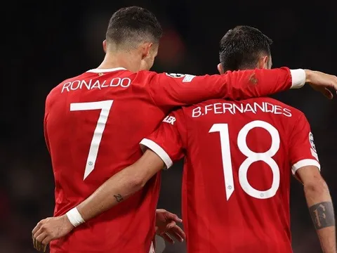 Không Ronaldo, sao Man Utd như hổ như rồng