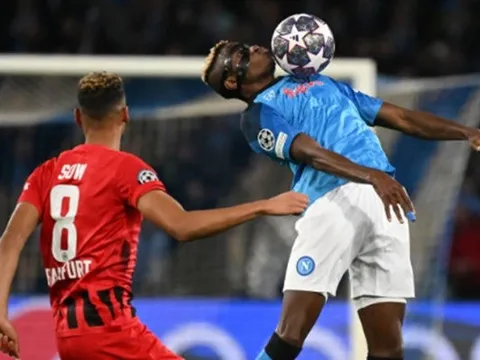 Không thể cản Osimhen