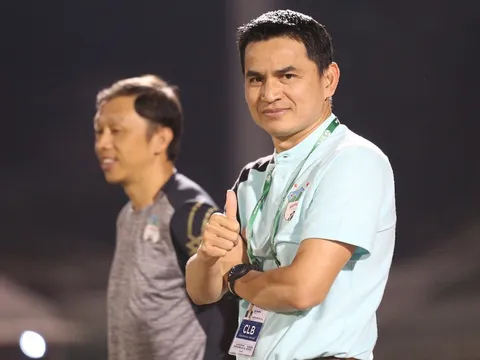 Báo Thái tung tin Kiatisuk dẫn U23 Việt Nam