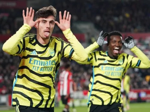 Đưa Arsenal lên đỉnh, Havertz nhắc đến 2 cái tên