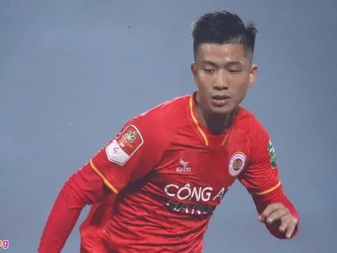 Phan Văn Đức đứt dây chằng đầu gối, nghỉ 9 tháng