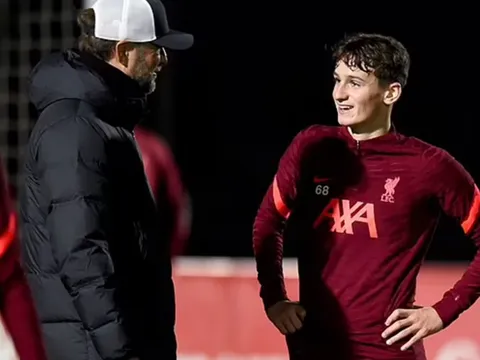 5 ngôi sao mai cho Klopp kiến tạo hàng tiền vệ