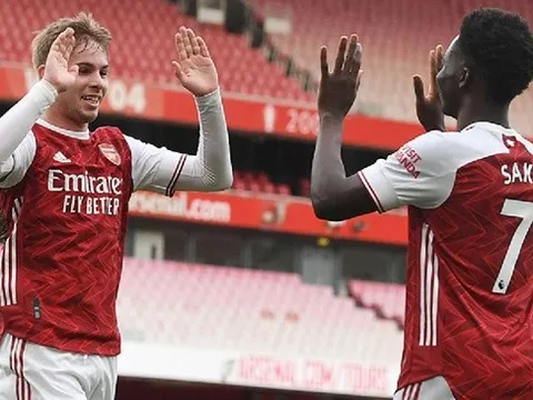 Klopp chú ý đến 2 ngôi sao Arsenal trước đại chiến