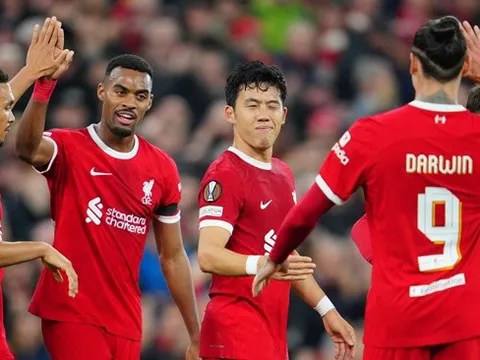 Klopp cực mát tay, vụ cướp trên TTCN của Liverpool lộ diện