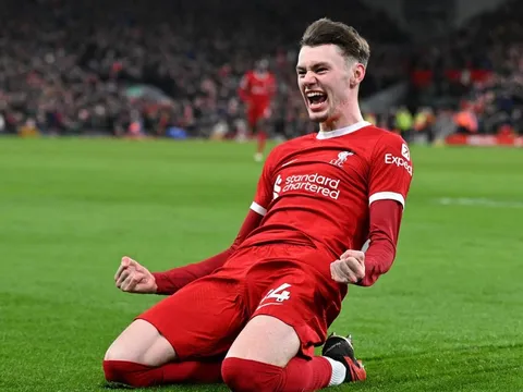 Klopp nhắc tên 3 người hùng thầm lặng của Liverpool