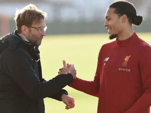 Klopp: "Van Dijk là trung vệ xuất sắc nhất thế giới"