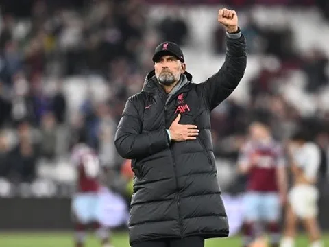 Klopp tiết lộ cuộc trò chuyện với ông chủ John Henry