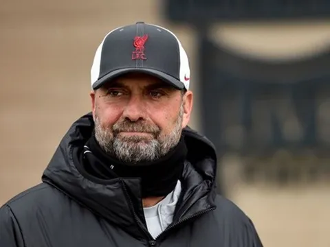Klopp xin lỗi về câu hỏi HLV Man United mới