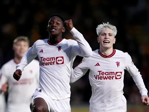 Gary Lineker khen sao 18 tuổi của M.U rất 'xuất sắc'