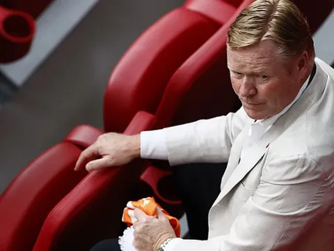 Koeman nên rời Camp Nou và Barcelona nên chia tay giải châu Âu