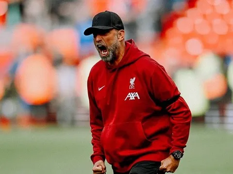 Konate suýt báo hại, Klopp nói thẳng 1 câu