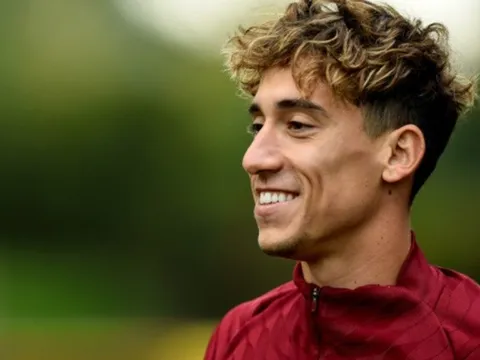 Hành trình Tsimikas vượt khó tại Liverpool: 3 mục tiêu trong mọi trận cầu