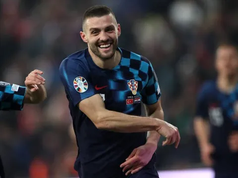 Kovacic gây choáng giữa tin đồn được M.U dọn sẵn chỗ